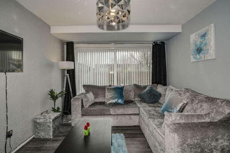 Newly Renovated Modern Home Manchester Zewnętrze zdjęcie